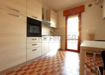 IMG_5562.JPG - Bilocale Via Indipendenza 6, Gazzo - foto 1