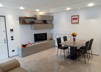 5.jpg - Three-room apartment Via Paderno 42, Seriate - photo 1