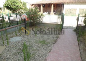 GIARDINO - Three-room apartment Strada Provinciale 130 29, Pavia - photo 16