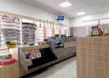 arezzo tabacchi.jpg - Bar - Tabacchi - Ricevitoria Via Giuseppe Garibaldi 7, Arezzo - foto 1