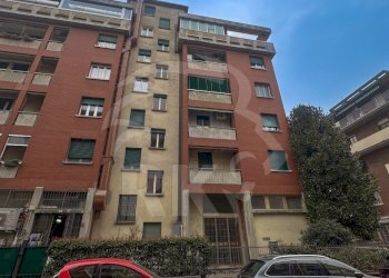 VENDITA QUADRILOCALE SEMIATTICO ZONA COSTA SARAGOZ - Four-room apartment Via Ferruccio Magnani 4, Bologna (neighborhood Saragozza) - photo 3