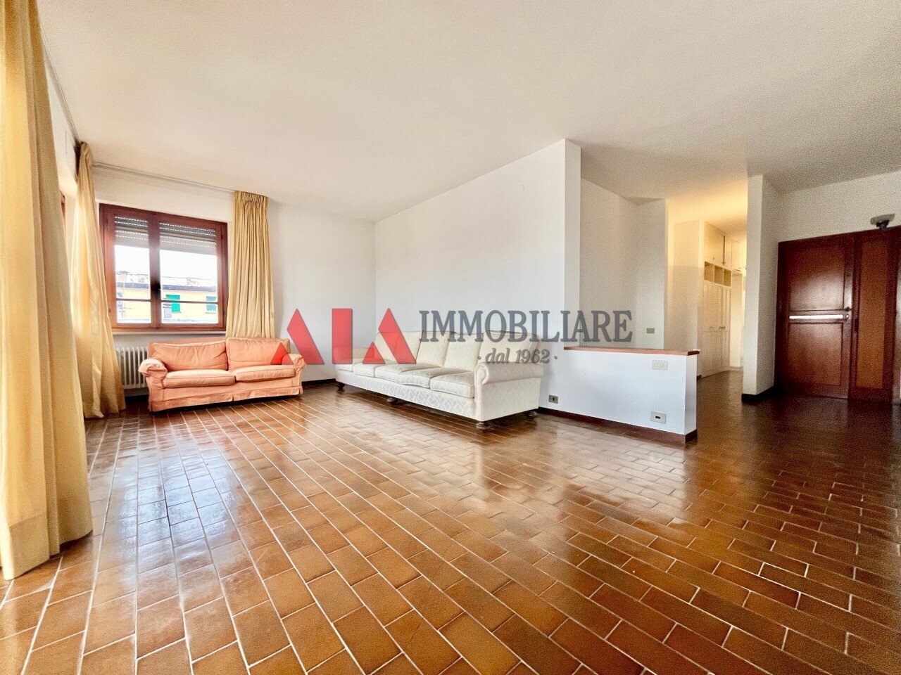 Salone - Attico Via I° Maggio 60, Pontedera - foto 1