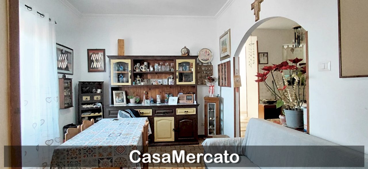 b1.jpg - Appartamento Via Giuseppe Lucatelli, Rocca di Papa - foto 2