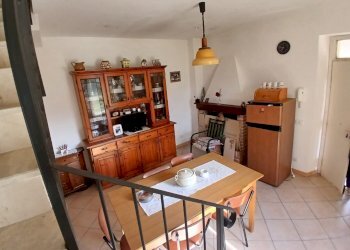 9ee5b38e-cdff-47fb-bb7f-a424846d4354.jpg - Portion of a house Vocabolo molino 137, Montecastrilli - photo 4