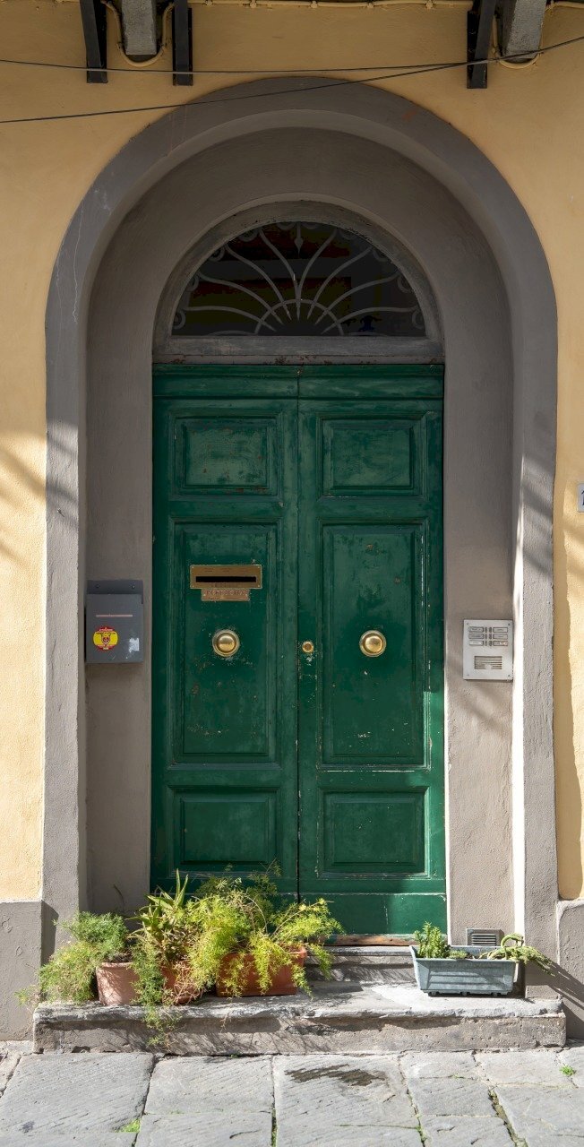 portone.JPG - Quadrilocale Pisa (zona Santa Maria) - foto 1