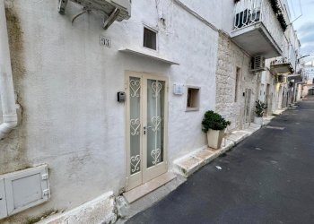 WhatsApp Image 2026-02-27 at 17.30.12.jpeg - Casa indipendente Via Pietro Giannone, Ostuni - foto 2