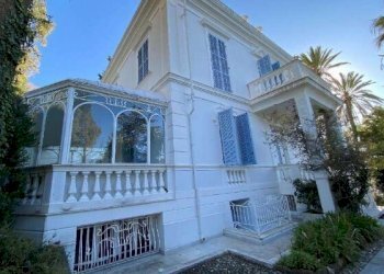 1.jpg - Villa all'asta Corso Garibaldi 35, Ospedaletti - foto 1