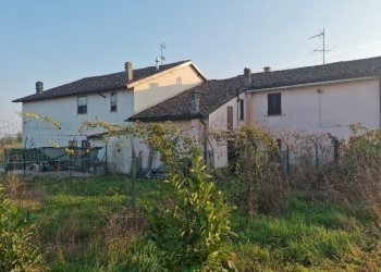 2.jpg - Terratetto - Terracielo all'asta Strada Comunale Cerca 14, Tortona - foto 1