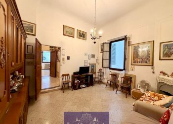 WhatsApp Image 2026-02-25 at 16.58.16 (3).jpeg - Appartamento Piazza Santa Trinita, Firenze - foto 15