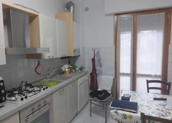 cucina - Four-room apartment Via Wangen, Prato - photo 1