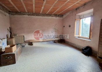 20250113_092804.jpg - Casa indipendente Borgo San Lorenzo - foto 11