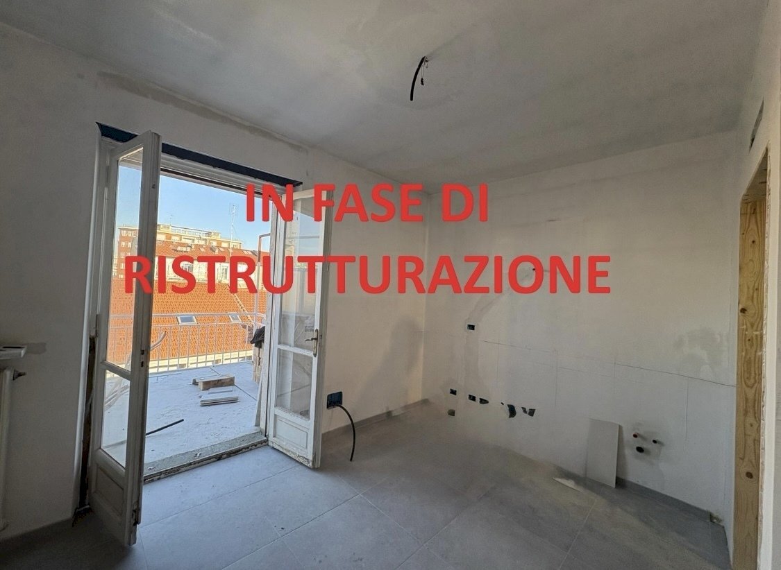SOGGIORNO - Bilocale Via Polonghera 46, Torino (zona Cenisia) - foto 2