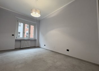 camera.jpg - Two-room apartment Via Polonghera 46, Torino (neighborhood Cenisia) - photo 1