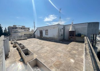 WhatsApp Image 2026-04-20 at 11.29.29.jpeg - Attic Via O. Ducas 2, Lecce - photo 12