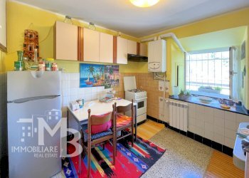 CUCINA - Semi-detached house Frazione Pannesi 107, Lumarzo - photo 25