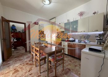 25f36093-e125-4227-ba88-eead73cda96a.jpeg - Trilocale Via Agrigento, Siracusa - foto 4