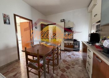 887f03ad-5e04-4745-aa4d-78734976aab8.jpeg - Trilocale Via Agrigento, Siracusa - foto 7