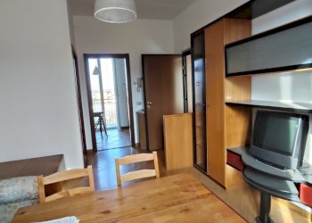soggiorno - Two-room apartment Via Carlo Civardi, Stradella - photo 1