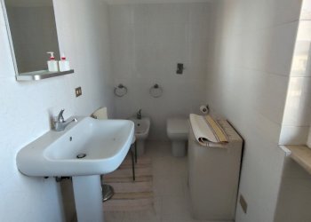 bagno - Two-room apartment Via Carlo Civardi, Stradella - photo 11