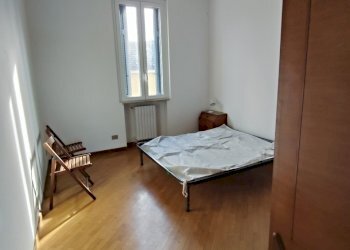 camera da letto - Two-room apartment Via Carlo Civardi, Stradella - photo 13