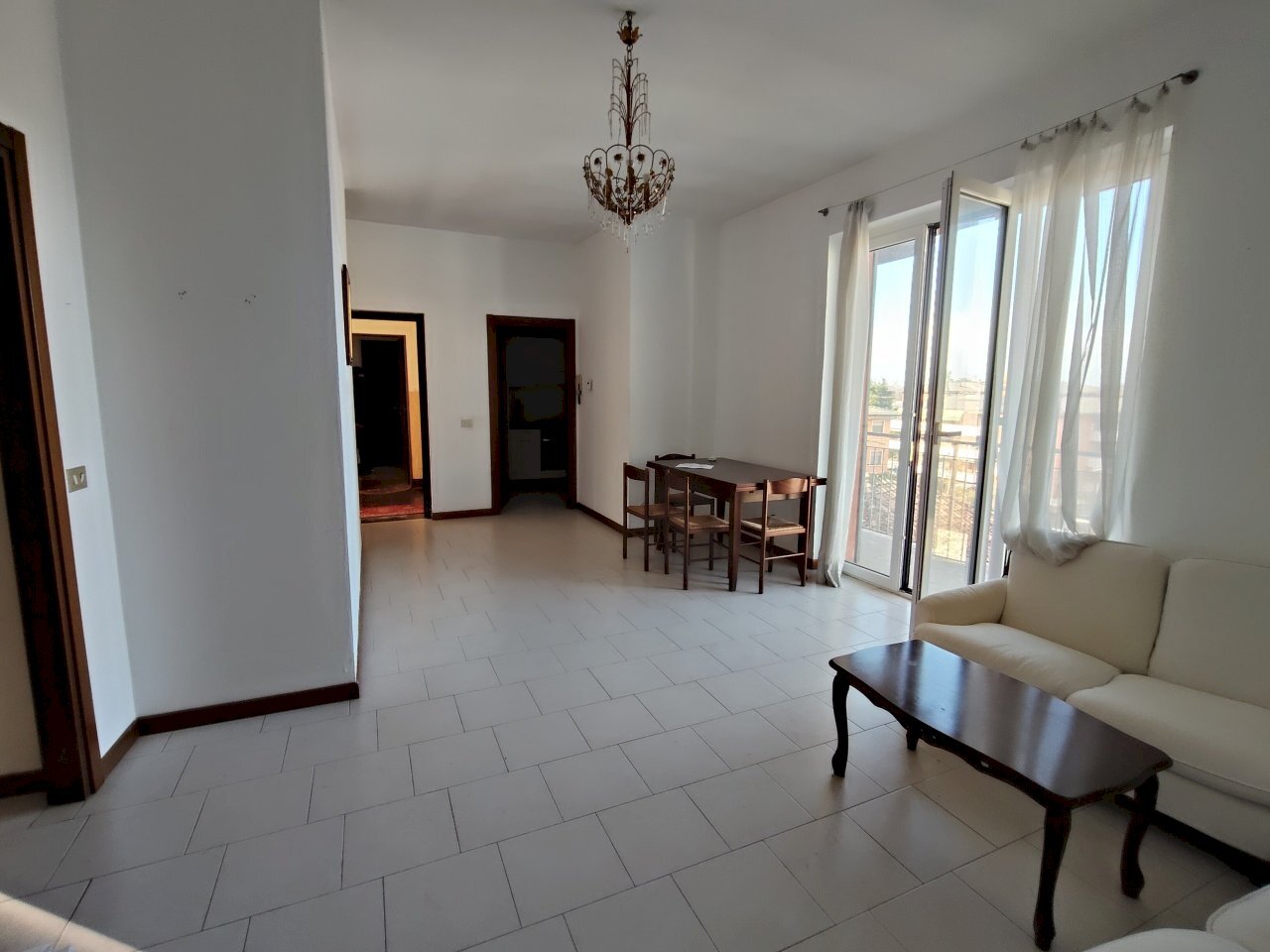 soggiorno - Two-room apartment Via Carlo Civardi, Stradella - photo 3