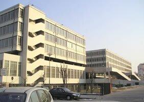 p07.jpg - Office Corso Svizzera 185, Torino (neighborhood San Donato) - photo 1