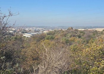 30.jpg - Terreno edificabile Via Gran Bretagna, Camporotondo Etneo - foto 30