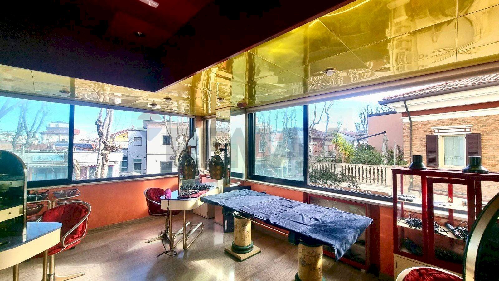 Attività Commerciale Via Dante Alighieri, 20 
 Bellaria, Bellaria-Igea Marina - foto 2