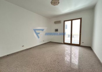Three-room apartment Viale Zecchino, Siracusa - photo 5