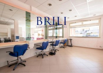 Locale Commerciale Via Giovanni Battista Cella, Olbia - foto 2