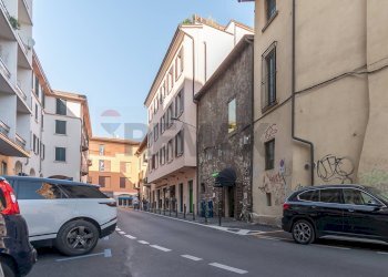 Trilocale Via Pietro Bulloni, 15
Centro storico pregiato, Brescia (zona Centro Storico Pregiato) - foto 39