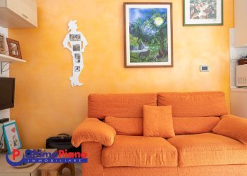 Monolocale Via Jean Claude Mochet 11, 11, Aosta - foto 4