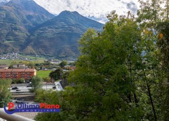 Monolocale Via Jean Claude Mochet 11, 11, Aosta - foto 7