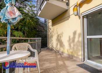 Monolocale Via Jean Claude Mochet 11, 11, Aosta - foto 8