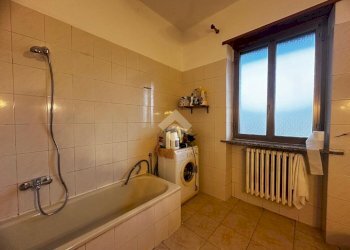 Three-room apartment Via Gerbido, San Francesco al Campo - photo 10