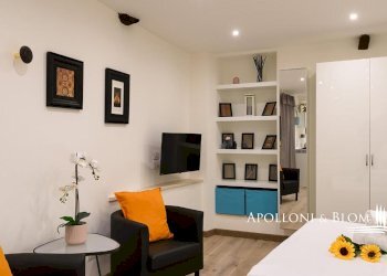 One-room apartment Via di Salicotto, 32, Siena - photo 8