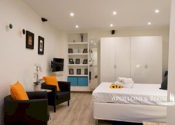 One-room apartment Via di Salicotto, 32, Siena - photo 9