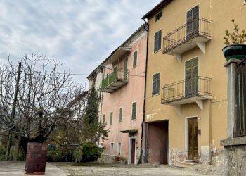 Porzione di casa Montaldo di Mondovì - foto 1