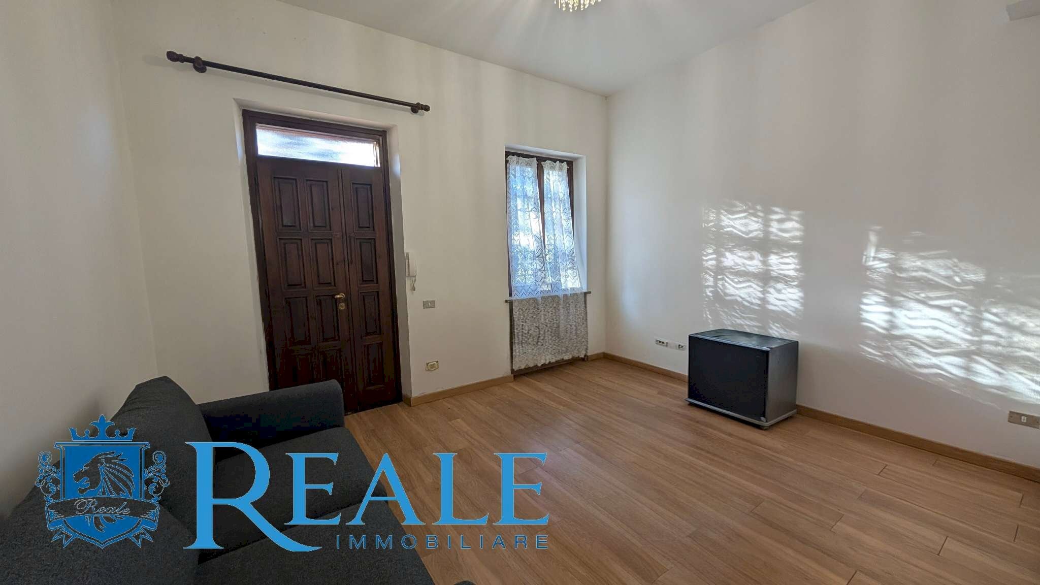 Three-room apartment Bernate Ticino - photo 2