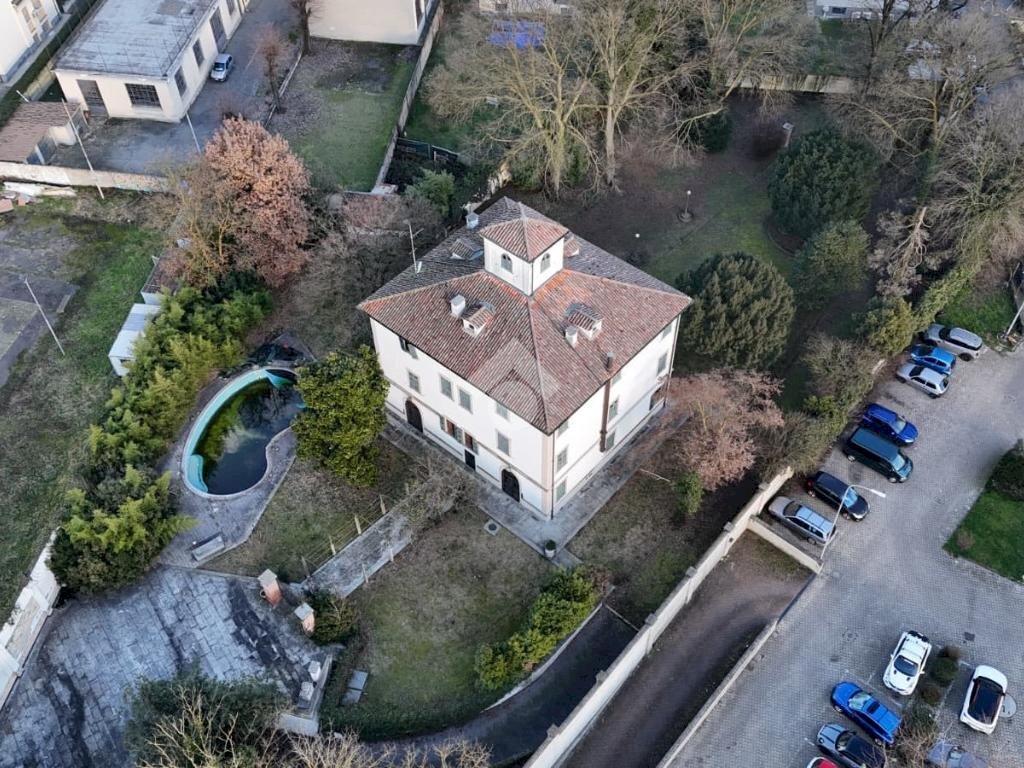 Villa Via Vincenzo Monti, Vigevano - photo 2