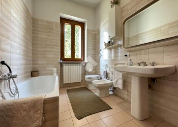 Villa Via Monte Grappa, Galliate - photo 5