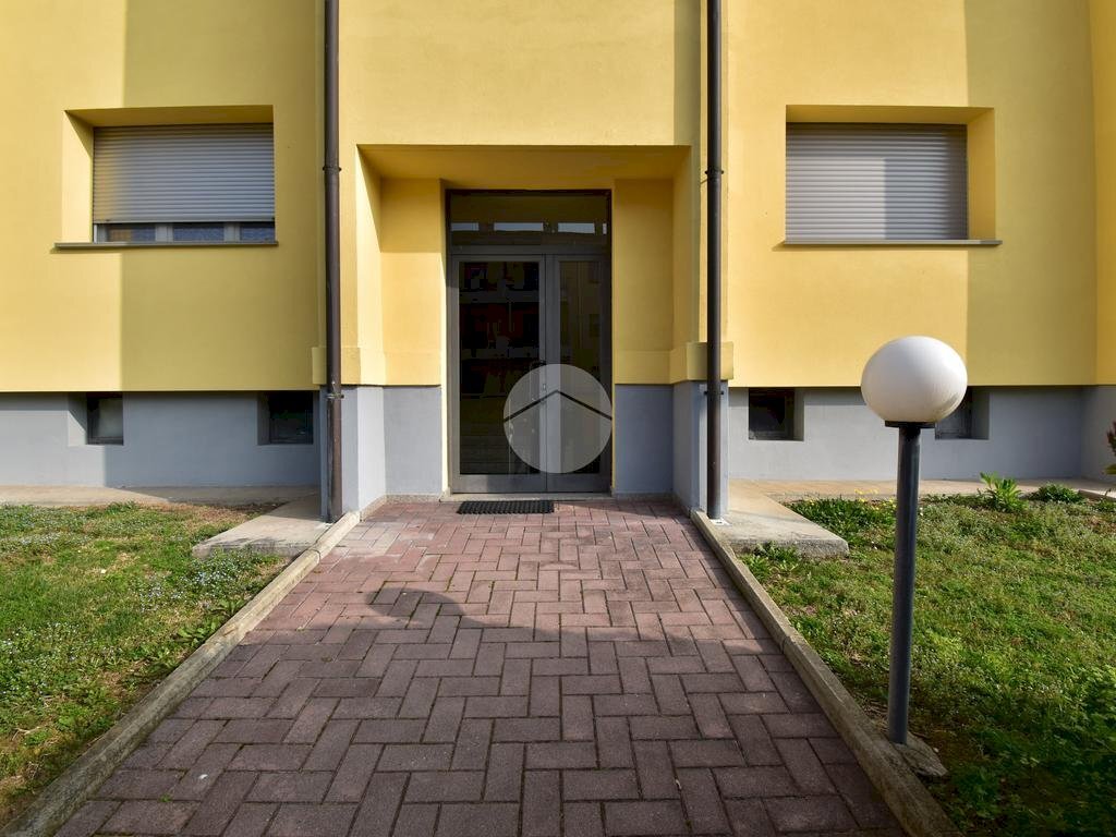 Three-room apartment Via Valerio Zurlini, Parma (neighborhood Corcagnano) - photo 3
