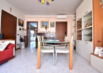 Three-room apartment Via Valerio Zurlini, Parma (neighborhood Corcagnano) - photo 8