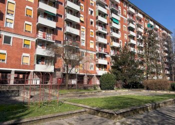 Trilocale Via Luigi Chiarelli, Milano (zona Gallaratese) - foto 1
