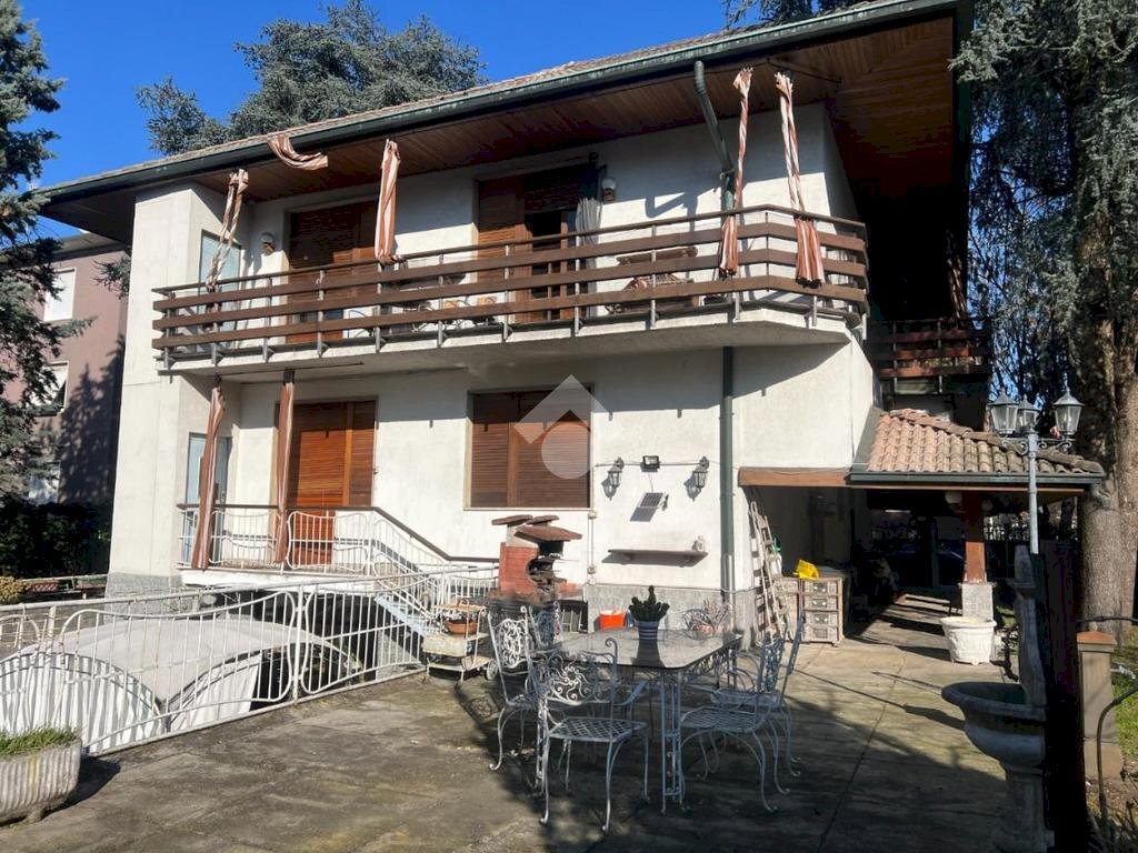 Villa Via Garegnano, Milano (zona Musocco) - foto 2