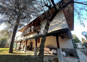 Villa Via Garegnano, Milano (zona Musocco) - foto 4