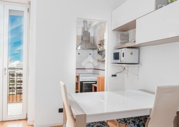 Trilocale Viale Edoardo Jenner, Milano (zona Maciachini) - foto 2