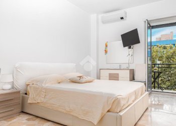 Trilocale Viale Edoardo Jenner, Milano (zona Maciachini) - foto 9