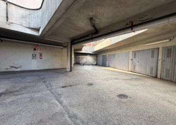 Box Via Lorenzo Valla, Milano (zona Chiesa Rossa) - foto 5