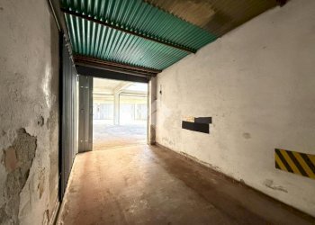 Box Via Lorenzo Valla, Milano (zona Chiesa Rossa) - foto 11